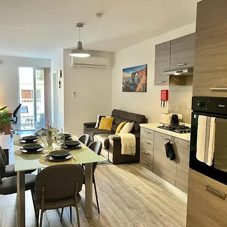 شقة Spacious 3br With Balcony In Gzira
